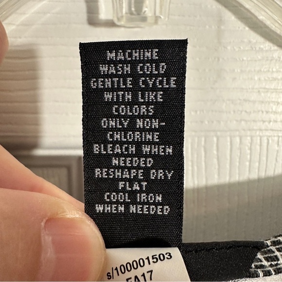 Alfani size L tunic top, b/w, colorblock, short sleeve, transitional, fall - Picture 4 of 7